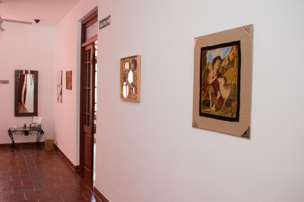 Hostal Virgen Del Rosario Cafayate Exteriör bild