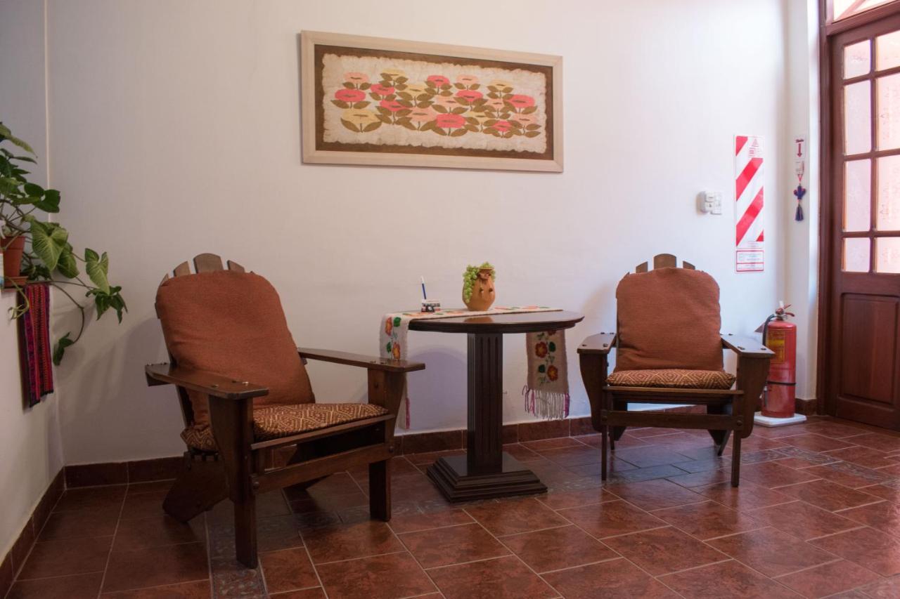 Hostal Virgen Del Rosario Cafayate Exteriör bild