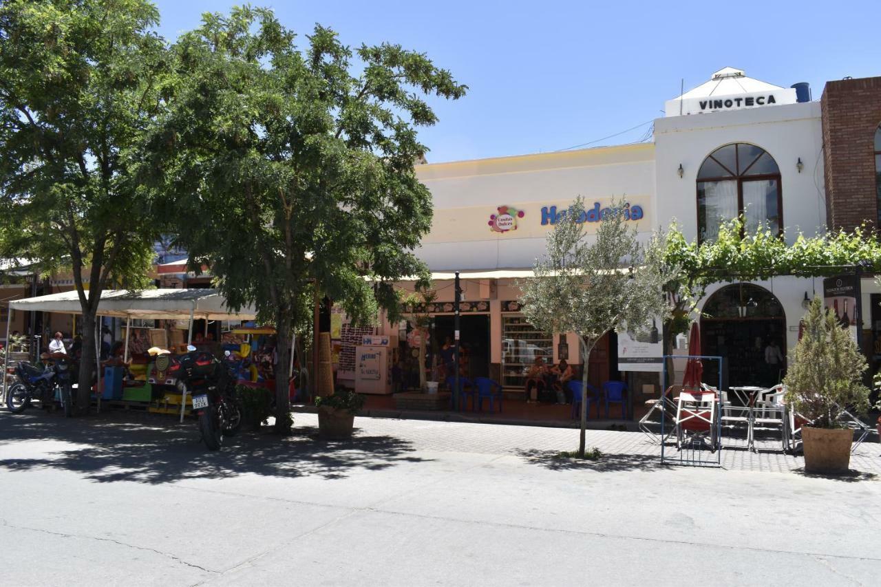 Hostal Virgen Del Rosario Cafayate Exteriör bild